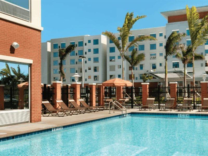 Hyatt Place Fort Lauderdale Airport/Cruise Port Dania Beach Εξωτερικό φωτογραφία