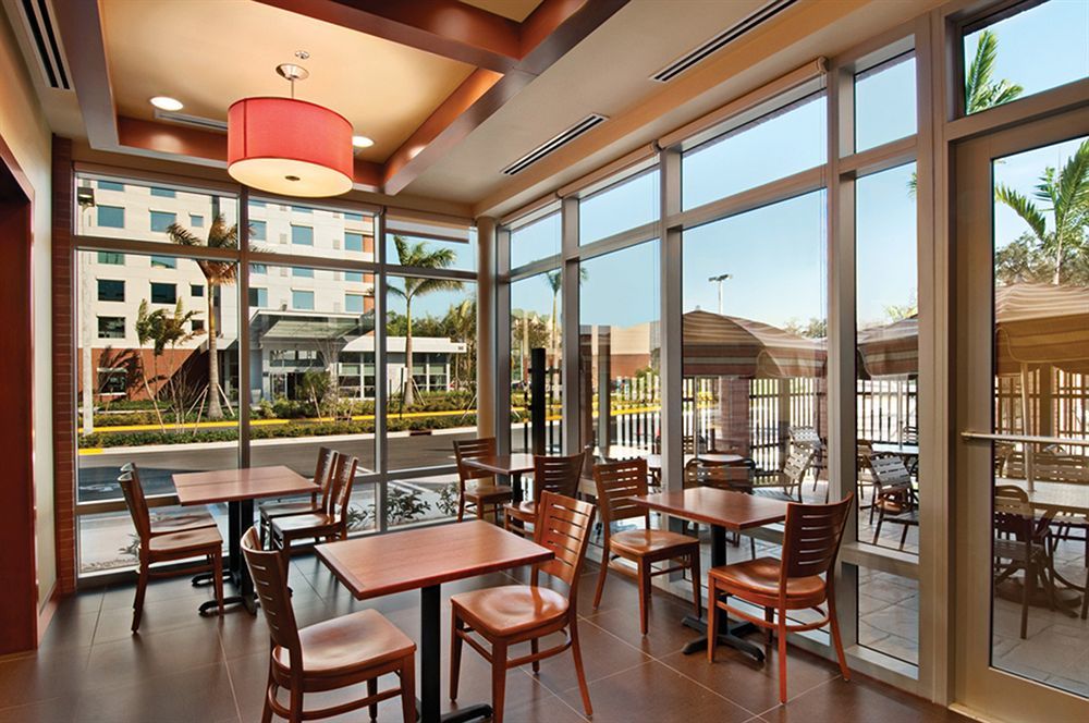 Hyatt Place Fort Lauderdale Airport/Cruise Port Dania Beach Εξωτερικό φωτογραφία